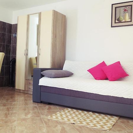 Apartment & Studio Vrdoljak Sveti Anton  Zimmer foto